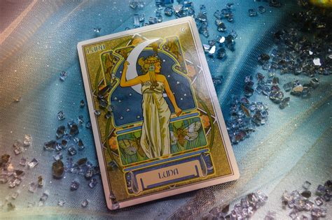 la luna tarot|la luna del tarot significado.